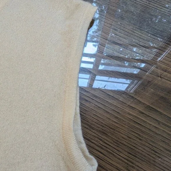 Chanel Vintage Cashmere Tank Top Sweater Pale Yellow Cream CC Logo Size S RARE - Picture 11 of 14